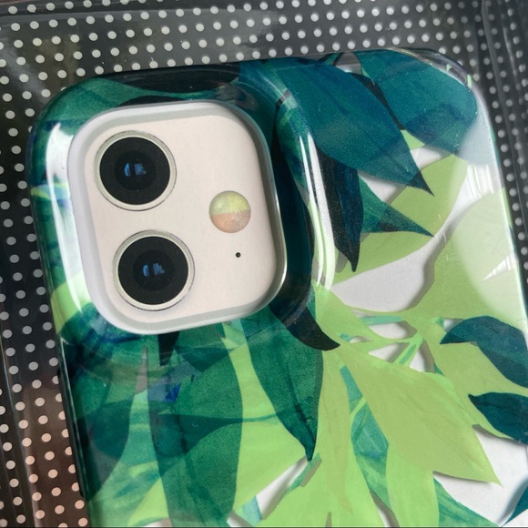 Apple iPhone 12 Mini case Green/transparent - Picture 4 of 4